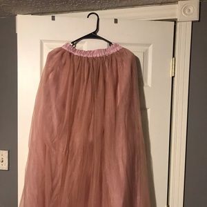 Full length till skirt